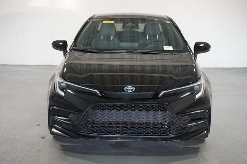 2025 Toyota Corolla Hybrid SE