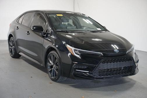 2025 Toyota Corolla Hybrid SE