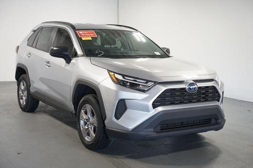 2024 Toyota RAV4 Hybrid LE