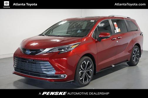2025 Toyota Sienna Platinum