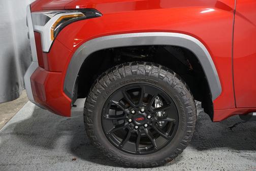 2025 Toyota Tundra Hybrid Limited