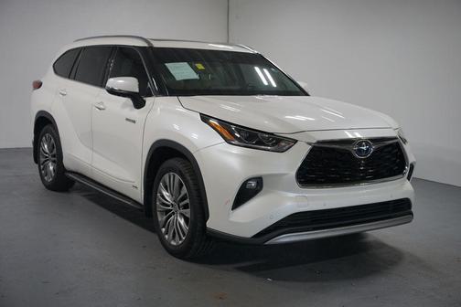 2020 Toyota Highlander Hybrid Platinum
