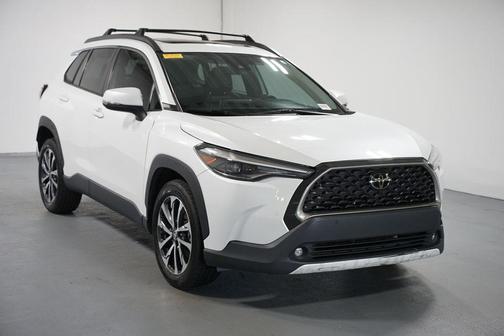 2022 Toyota Corolla Cross XLE