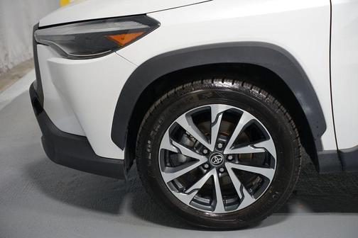 2022 Toyota Corolla Cross XLE