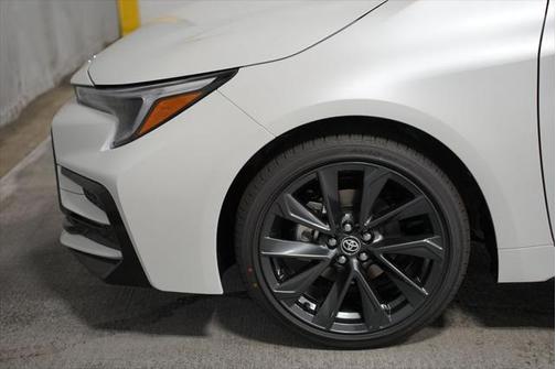 2025 Toyota Corolla Hybrid SE