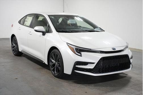 2025 Toyota Corolla Hybrid SE