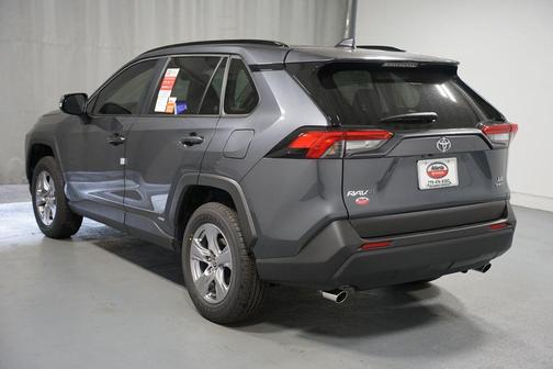 2025 Toyota RAV4 Hybrid SE