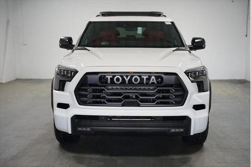 2025 Toyota Sequoia Base