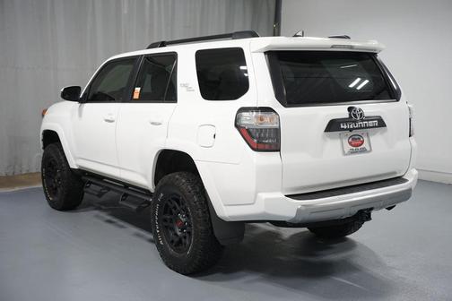 2022 Toyota 4Runner TRD Off Road