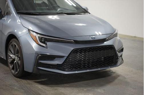 2025 Toyota Corolla Hybrid SE