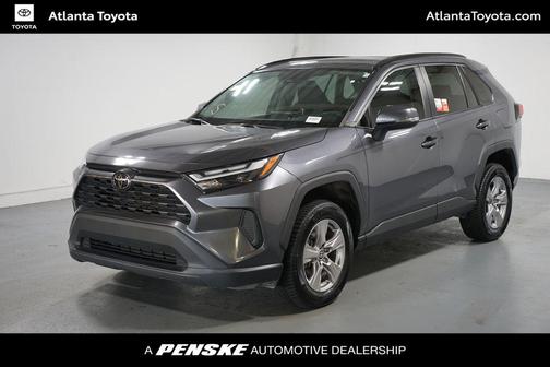 2022 Toyota RAV4 XLE