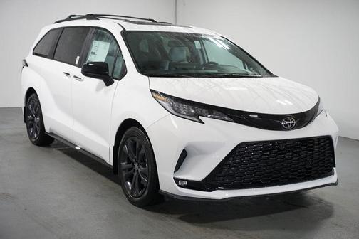 2026 Toyota Sienna XSE 7 Passenger