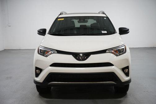 2018 Toyota RAV4 SE