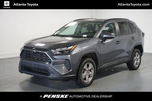 2022 Toyota RAV4 XLE