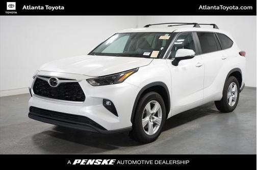 2023 Toyota Highlander LE