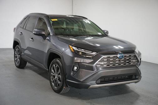 2024 Toyota RAV4 Hybrid SE