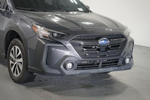2023 Subaru Outback Base