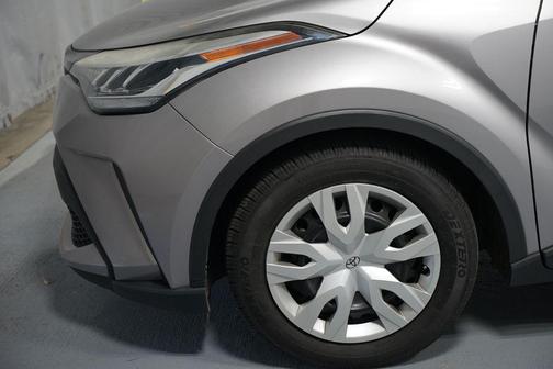 2020 Toyota C-HR LE