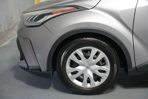 2020 Toyota C-HR LE
