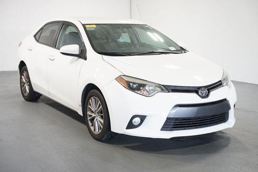 2015 Toyota Corolla LE Plus
