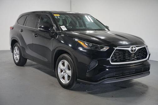 2022 Toyota Highlander L
