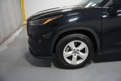 2022 Toyota Highlander L