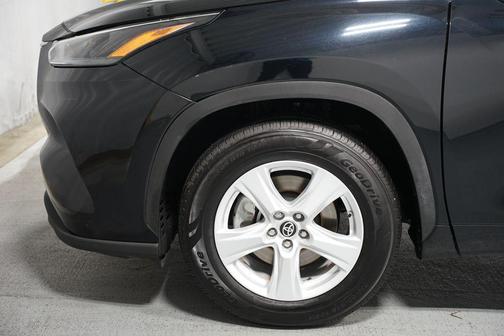 2022 Toyota Highlander L
