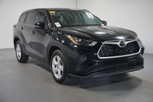 2022 Toyota Highlander L