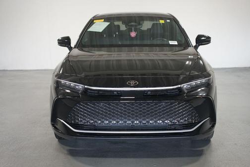 2025 Toyota Crown Nightshade Edition