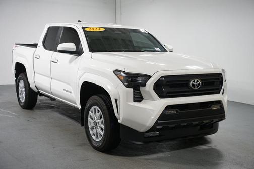 2024 Toyota Tacoma SR5
