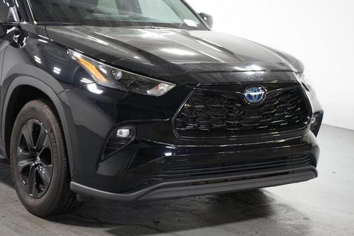 2024 Toyota Highlander Hybrid XLE