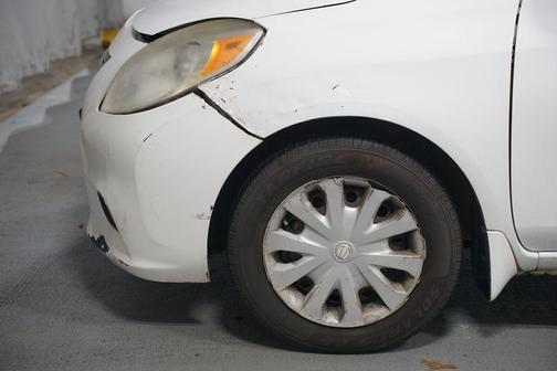 2014 Nissan Versa 1.6 S+