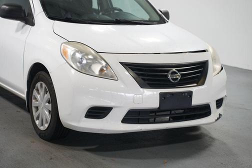 2014 Nissan Versa 1.6 S+