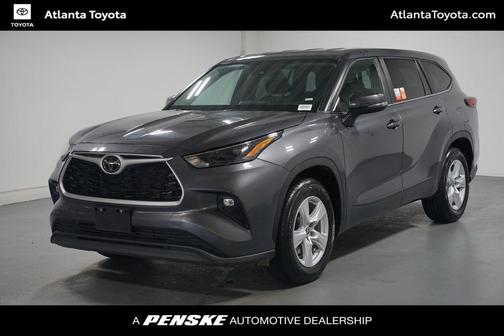 2023 Toyota Highlander LE
