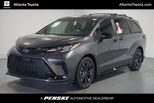 2025 Toyota Sienna XSE 7 Passenger