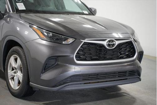 2022 Toyota Highlander L