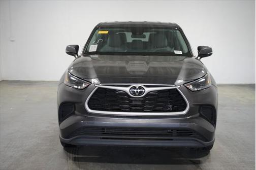 2022 Toyota Highlander L