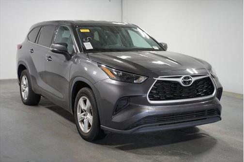 2022 Toyota Highlander L