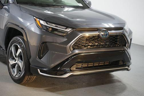 2023 Toyota RAV4 Prime SE