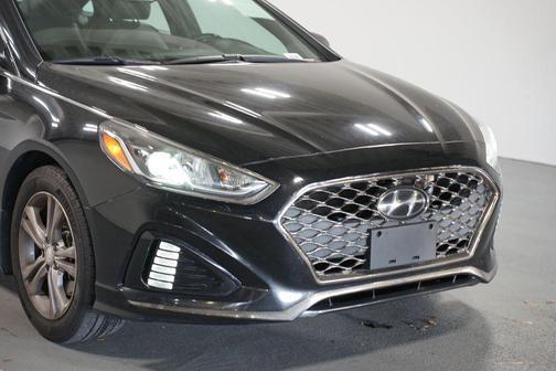 2018 Hyundai SONATA Sport+