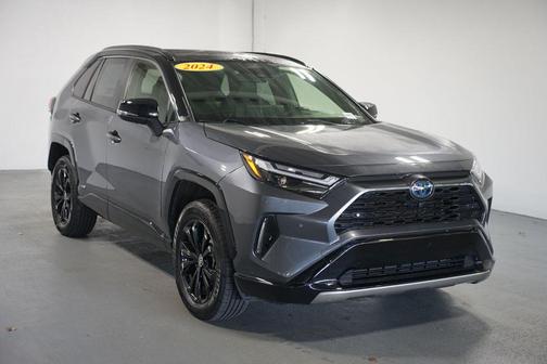 2024 Toyota RAV4 Hybrid SE