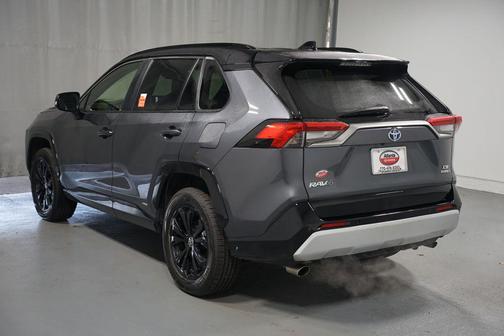 2024 Toyota RAV4 Hybrid SE