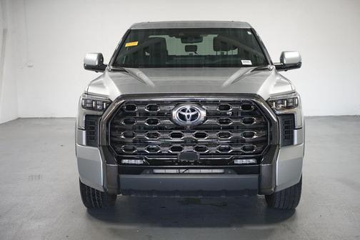 2023 Toyota Tundra Hybrid Platinum