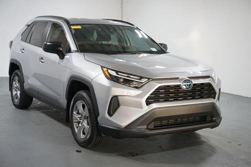 2024 Toyota RAV4 Hybrid SE