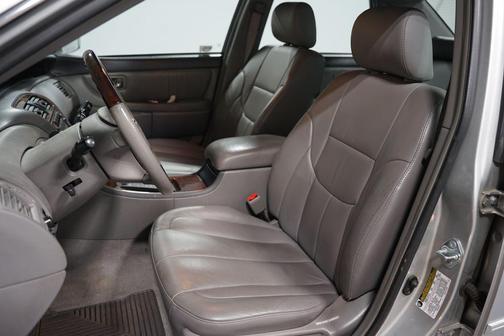 2004 Toyota Avalon XLS