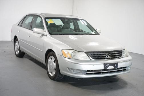 2004 Toyota Avalon XLS