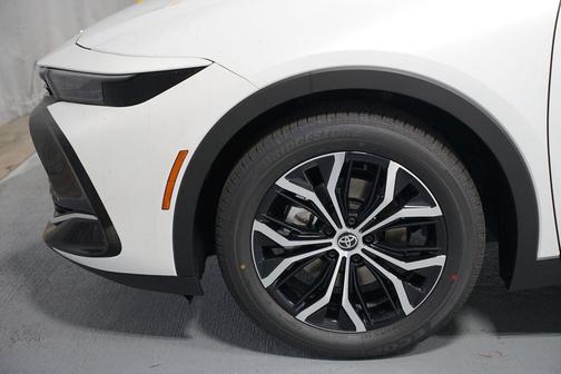 2026 Toyota Crown XLE