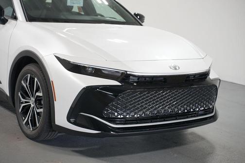 2026 Toyota Crown XLE