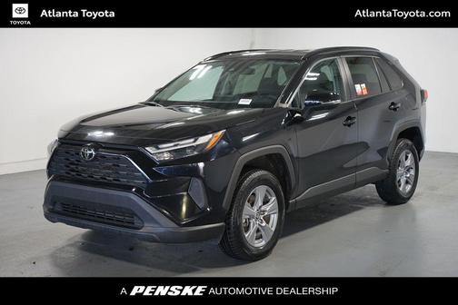 2022 Toyota RAV4 XLE