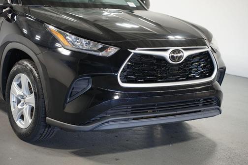 2020 Toyota Highlander L